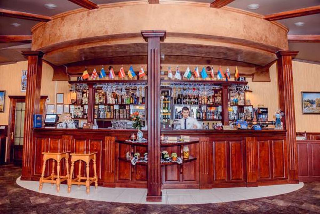 Hotel Vivat Provincia Takhtaulove Bagian luar foto