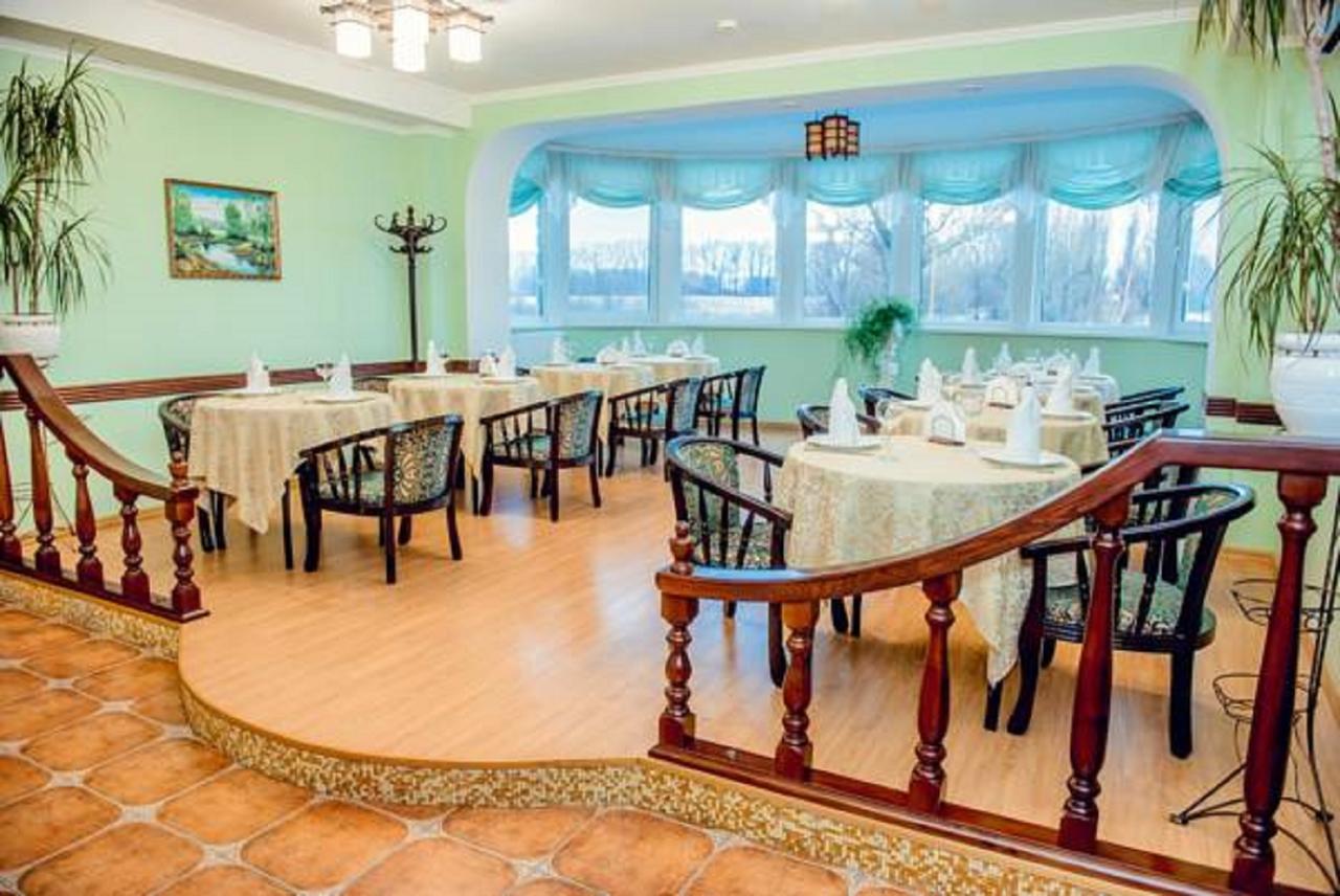 Hotel Vivat Provincia Takhtaulove Bagian luar foto